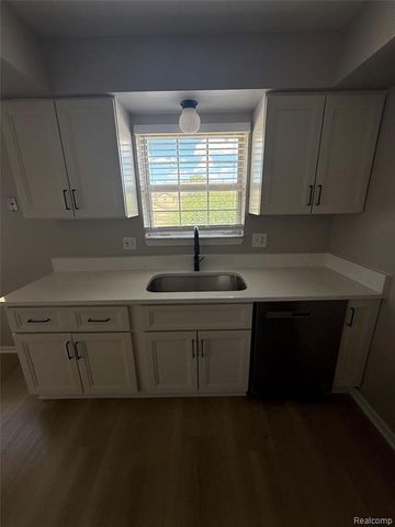 16974 Cristina Court, Clinton Township, MI 48038