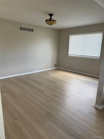 16974 Cristina Court, Clinton Township, MI 48038