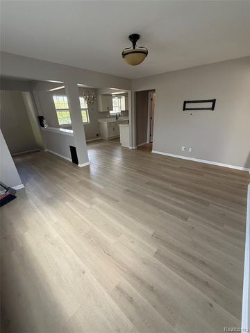 16974 Cristina Court, Clinton Township, MI 48038