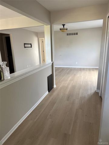 16974 Cristina Court, Clinton Township, MI 48038