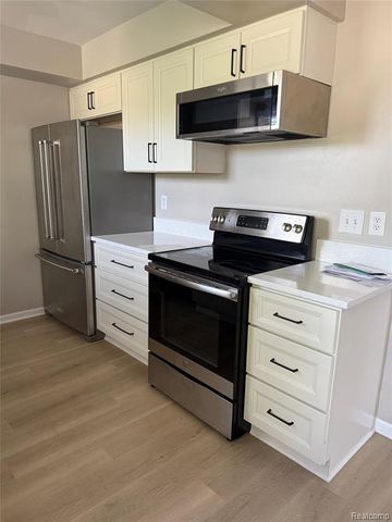 16974 Cristina Court, Clinton Township, MI 48038