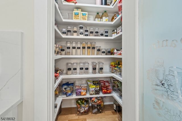 78 Glen Ave, Roseland Boro, NJ 07068