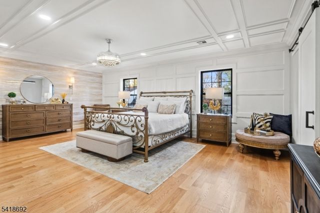 78 Glen Ave, Roseland Boro, NJ 07068