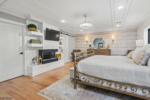 78 Glen Ave, Roseland Boro, NJ 07068