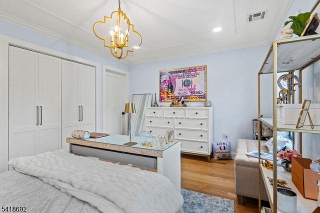 78 Glen Ave, Roseland Boro, NJ 07068