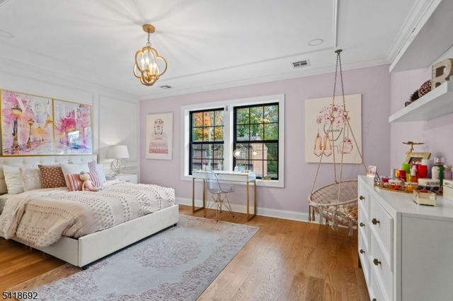 78 Glen Ave, Roseland Boro, NJ 07068