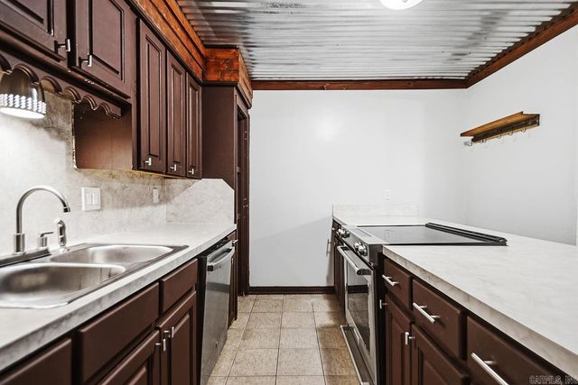 9 Blackstone circle, North Little Rock, AR 72118