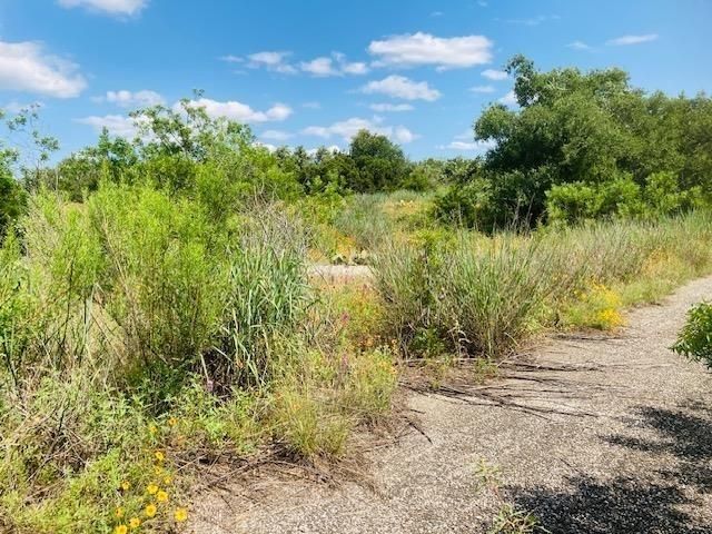 1900 County Road 116B, Burnet, TX 78611