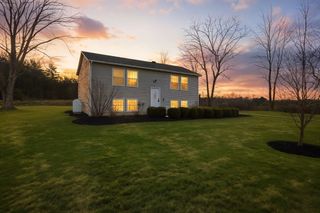 255 West St, Belchertown, MA 01007