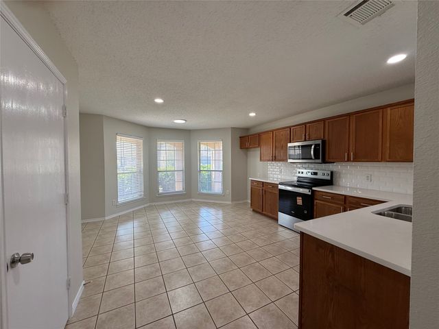 9924 Coolidge Drive, Mckinney, TX 75072