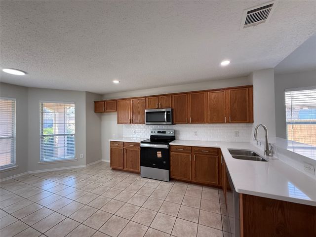 9924 Coolidge Drive, Mckinney, TX 75072