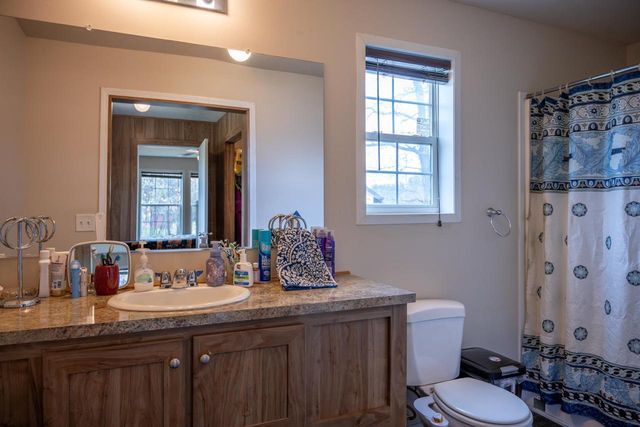 N9494 Johnsburg Road, Necedah, WI 54646
