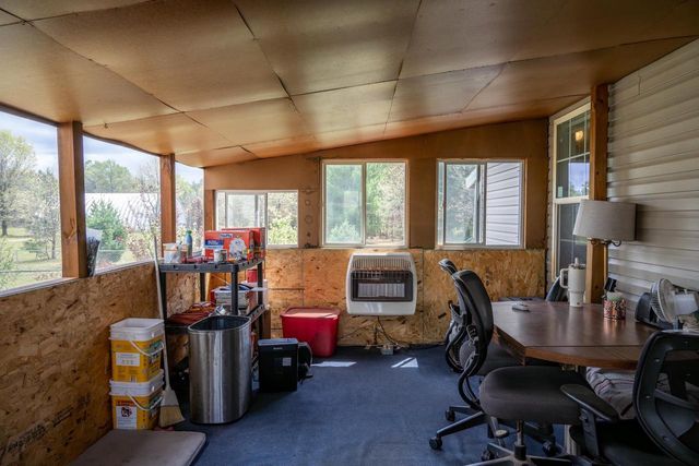 N9494 Johnsburg Road, Necedah, WI 54646