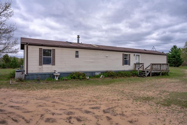 N9494 Johnsburg Road, Necedah, WI 54646