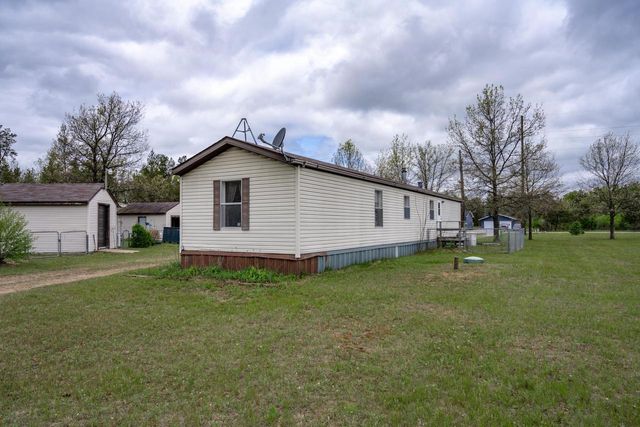 N9494 Johnsburg Road, Necedah, WI 54646