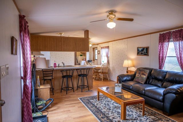 N9494 Johnsburg Road, Necedah, WI 54646