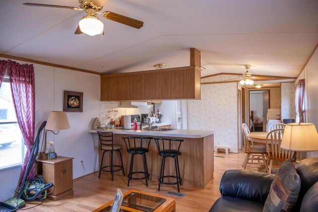 N9494 Johnsburg Road, Necedah, WI 54646