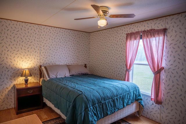 N9494 Johnsburg Road, Necedah, WI 54646
