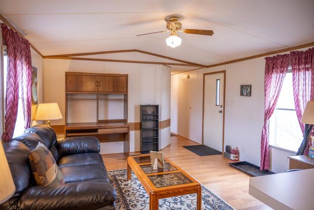 N9494 Johnsburg Road, Necedah, WI 54646