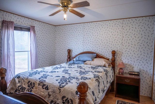 N9494 Johnsburg Road, Necedah, WI 54646