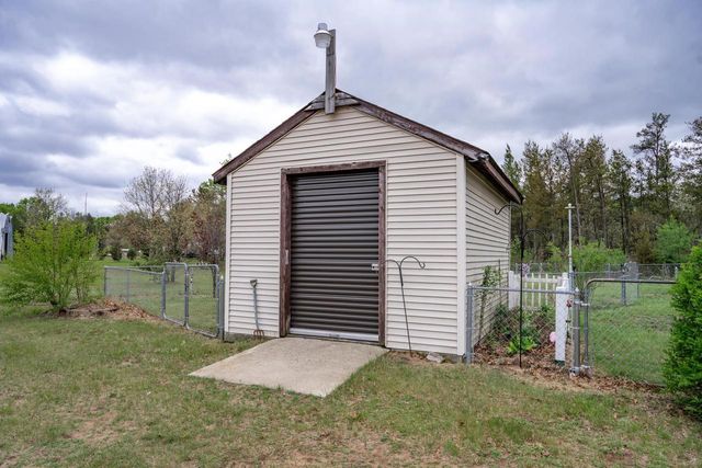 N9494 Johnsburg Road, Necedah, WI 54646