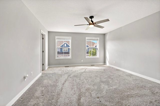 18384 Glastonbury Drive, Lakeville, MN 55044