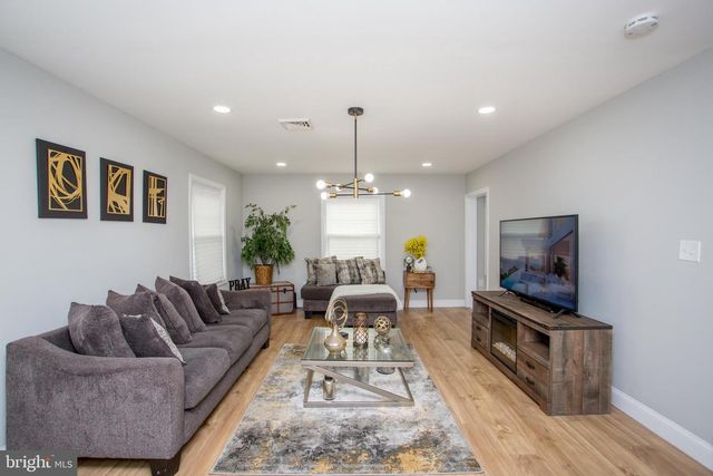 54 MARCHMONT LN, Willingboro, NJ 08046