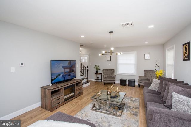 54 MARCHMONT LN, Willingboro, NJ 08046