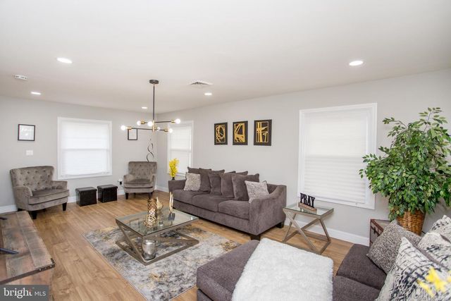 54 MARCHMONT LN, Willingboro, NJ 08046