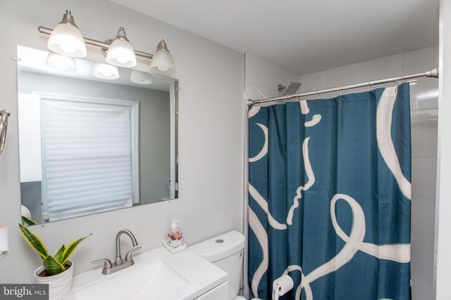 54 MARCHMONT LN, Willingboro, NJ 08046