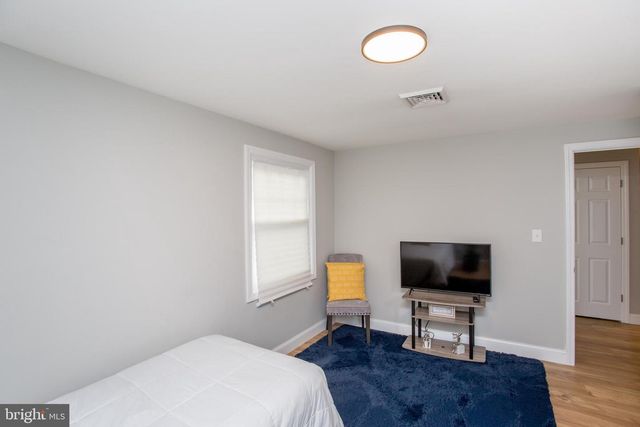 54 MARCHMONT LN, Willingboro, NJ 08046