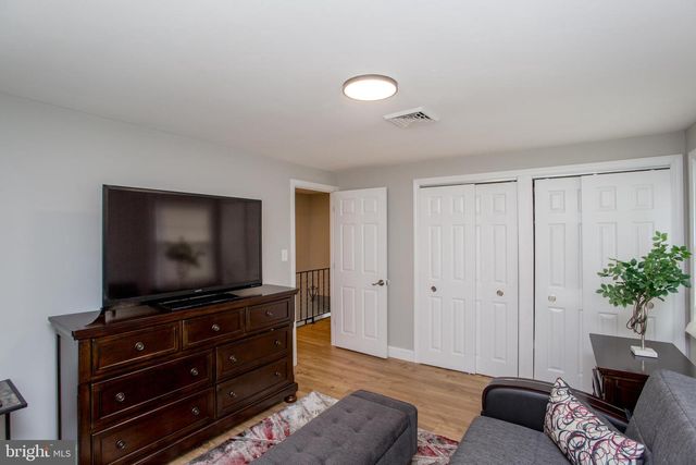 54 MARCHMONT LN, Willingboro, NJ 08046