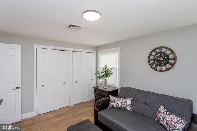 54 MARCHMONT LN, Willingboro, NJ 08046