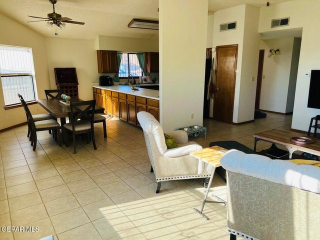 6801 RIDGLEY Way, El Paso, TX 79904