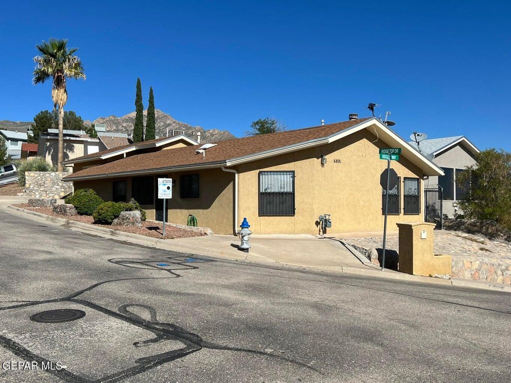 6801 RIDGLEY Way, El Paso, TX 79904