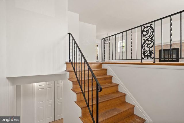 9418 ROBNEL AVE, Manassas, VA 20110