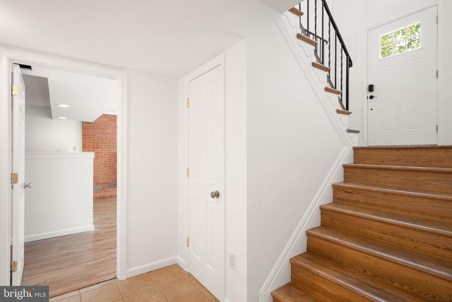 9418 ROBNEL AVE, Manassas, VA 20110