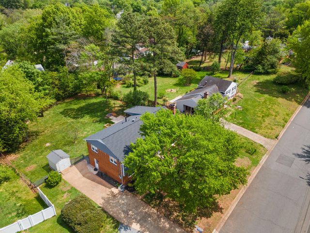 9418 ROBNEL AVE, Manassas, VA 20110