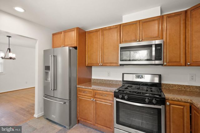 9418 ROBNEL AVE, Manassas, VA 20110