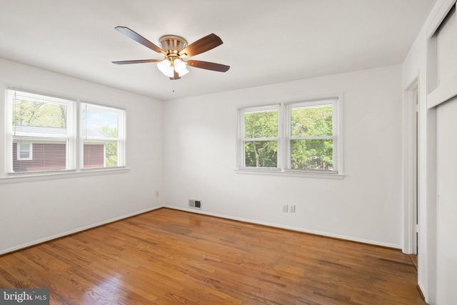 9418 ROBNEL AVE, Manassas, VA 20110