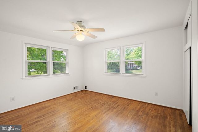 9418 ROBNEL AVE, Manassas, VA 20110