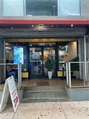 266 NE 1th St, Miami, FL 33132