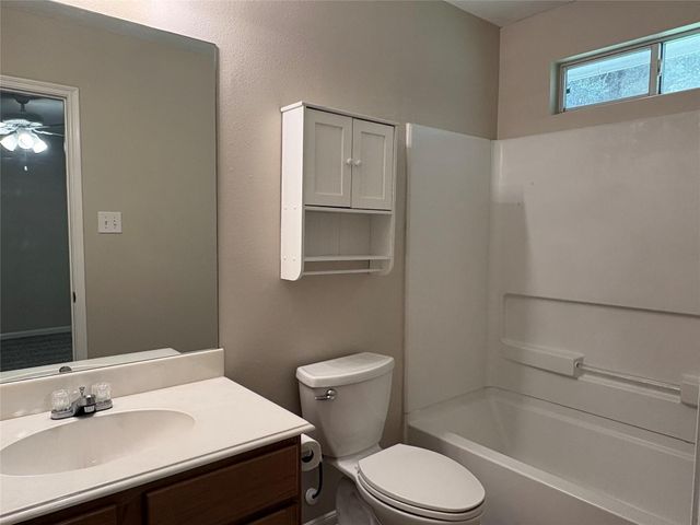 5525 N Buffalo Circle, Willis, TX 77378