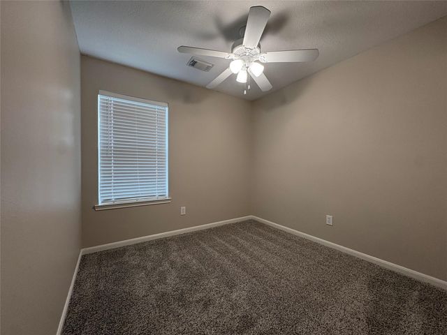 5525 N Buffalo Circle, Willis, TX 77378