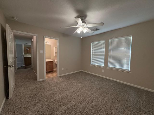 5525 N Buffalo Circle, Willis, TX 77378
