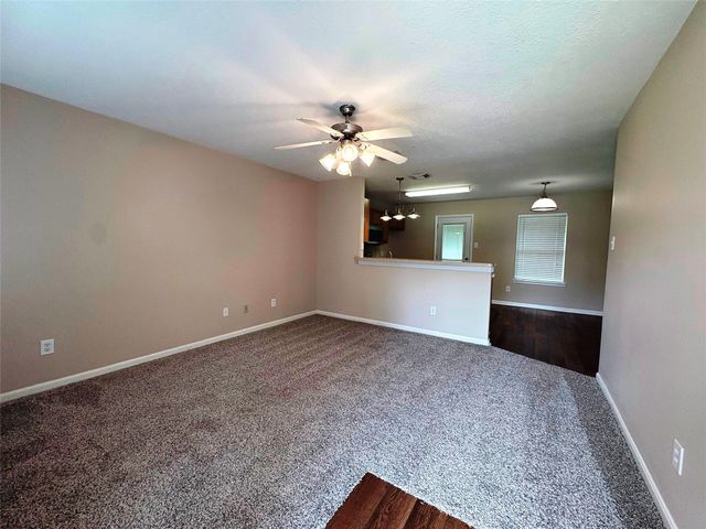 5525 N Buffalo Circle, Willis, TX 77378
