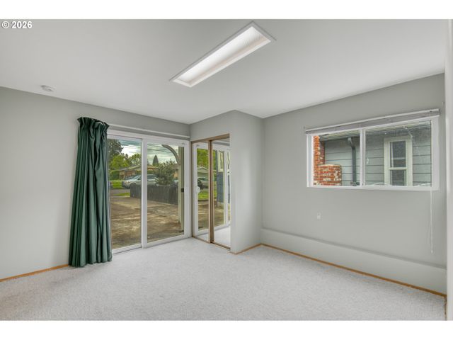 6415 Se 43RD Ave, Portland, OR 97206