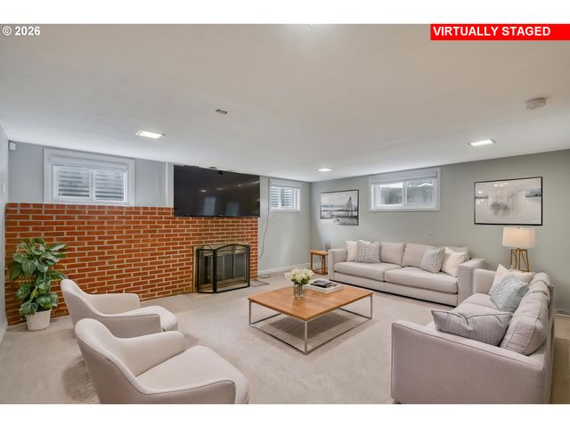 6415 Se 43RD Ave, Portland, OR 97206