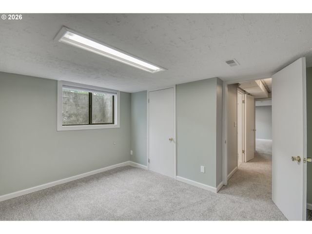 6415 Se 43RD Ave, Portland, OR 97206