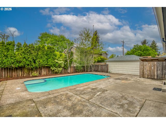 6415 Se 43RD Ave, Portland, OR 97206